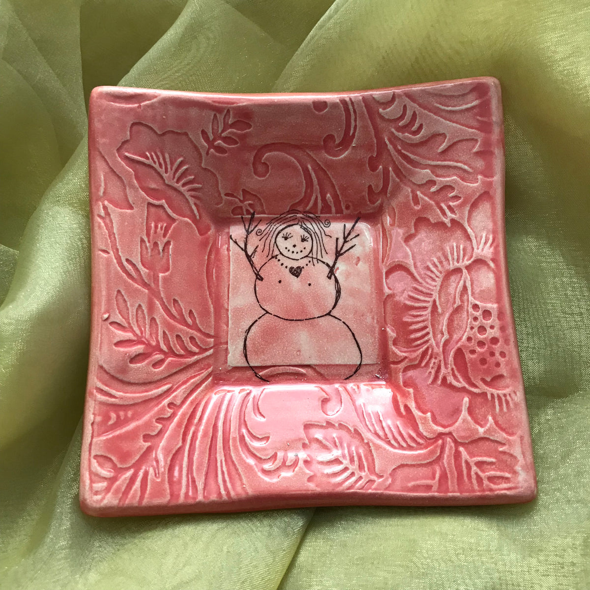 Dipping Dish - &quot;Snow Woman&quot; - Pink