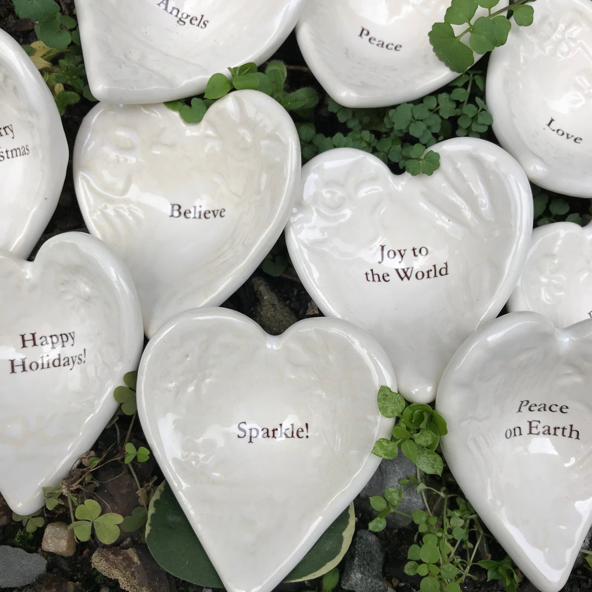 Giving Hearts - &quot;Christmas Collection&quot; - White - Set of 10