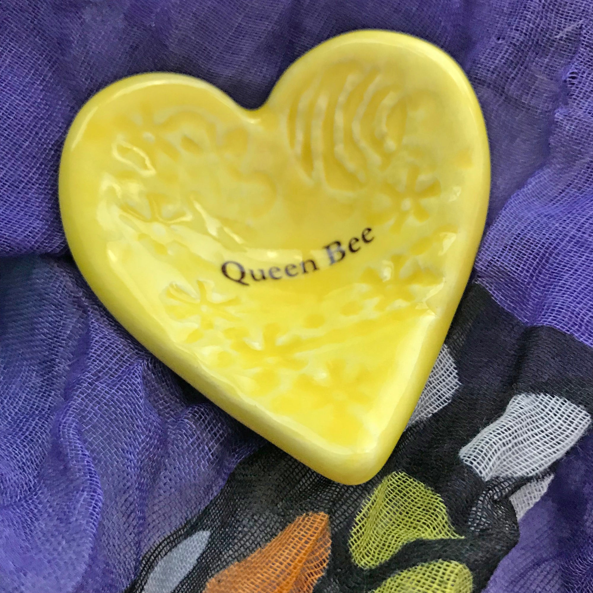 "Queen Bee" Giving Heart is a cute gift for friends and family who have a sense of humor.  